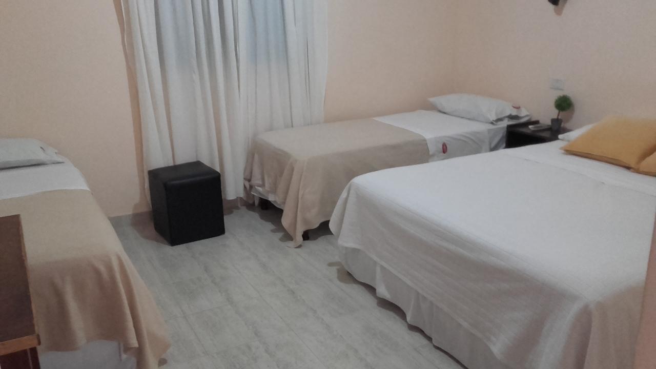 Hotel Florida Saladas Kültér fotó